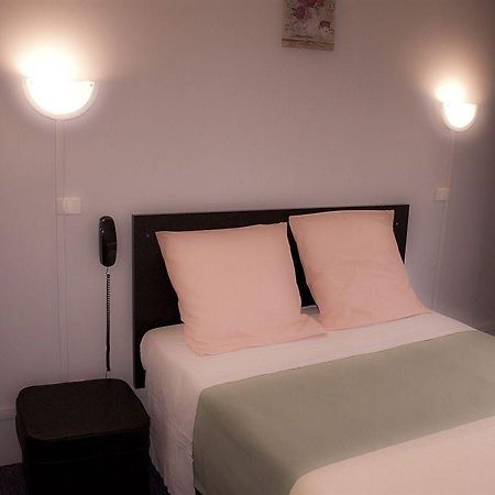 Hotel Bien-Etre Paris Bagian luar foto