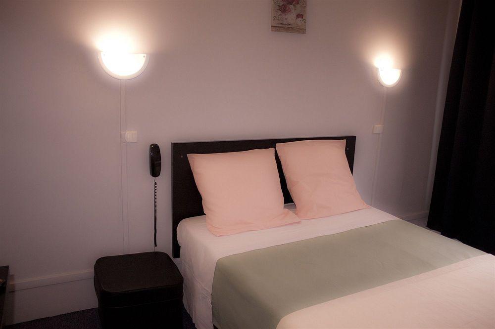 Hotel Bien-Etre Paris Bagian luar foto
